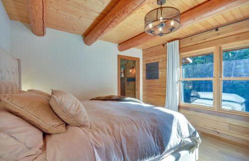 Luxe Cabin in the Woods Walk to Lake! - Foto 15