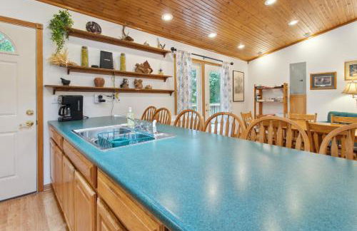 Serene Yellville Retreat with Hot Tub on 85 Acres - Foto 11