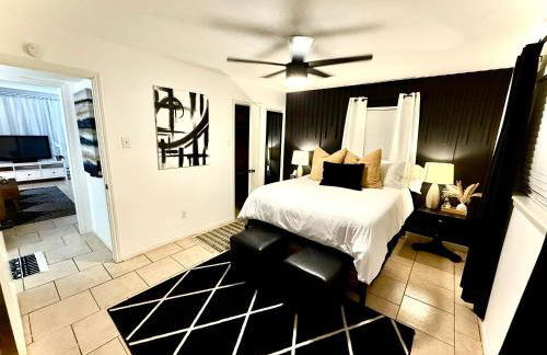 Pristine Full Sized Montrose Apartment Half Block to Menil Museum - Foto 19