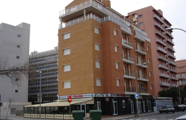 AP Costas - Villa de Madrid - Photo 1