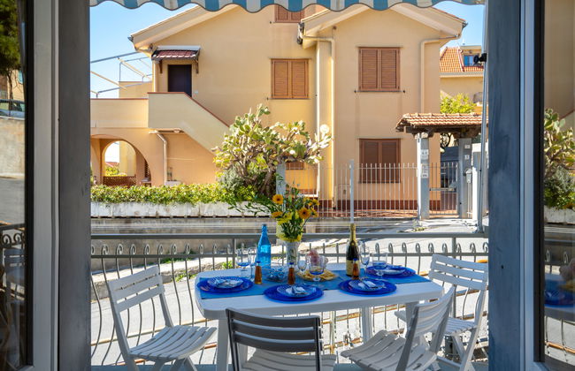 3 bedroom Apartment in Cipressa with terrace - Photo 2