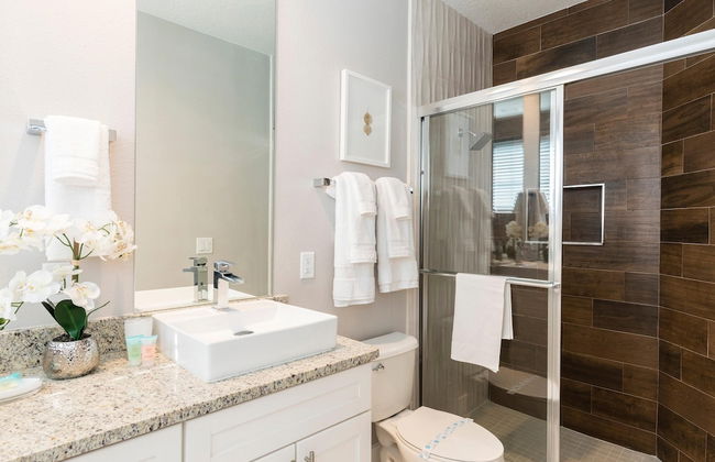 4 BR 4 BA Villa 5min Disneyworld 1804ft Gym - Foto 10