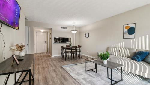 Halsten at Vinings 2516 spacious 1 Bed 1 bath - Foto 2