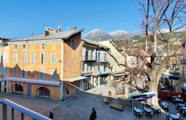 L'HIVERNET, grand Triplex neuf au cœur d'Embrun accès facile - Foto 27