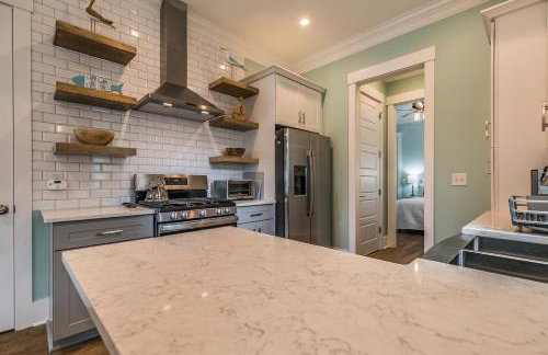 Newly Listed Duke St Cottage - Downtown Beaufort - Foto 6