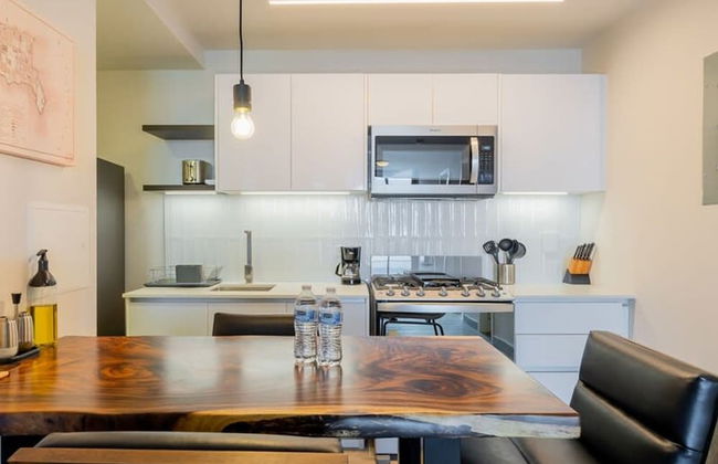 Spectacular 1BR With Balcony in Santa Ana - Photo 16