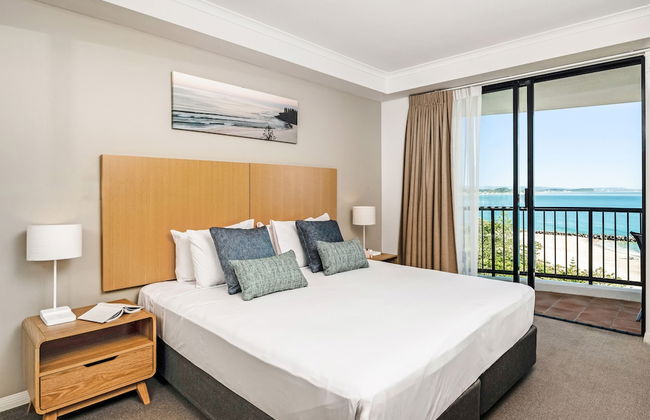 Mantra Coolangatta Beach - Photo 13