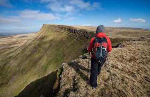 Captivating 1-bed Apartment, Merthyr Tydfil - - Photo 34