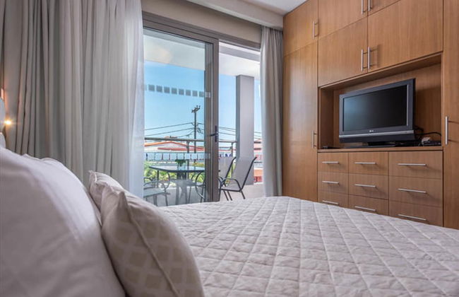 Dionysos Hotel & Suites - Foto 16