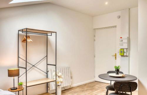 Le Factory - Studio contemporain - Proche métro B - Foto 16