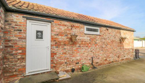 The Cottage at Manor Farm - Photo 2