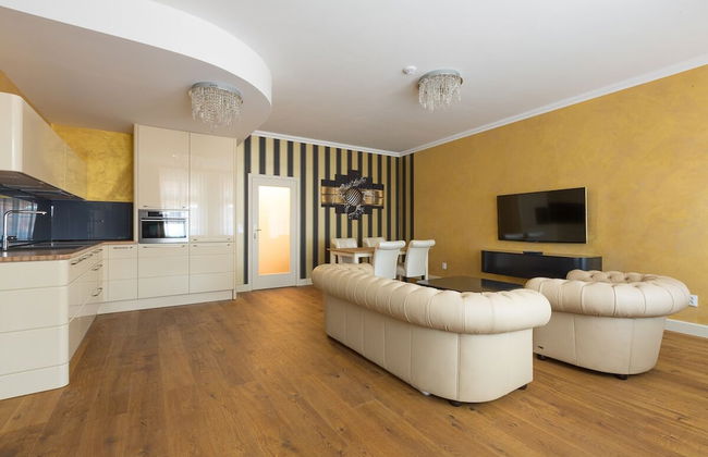 Wellness Hotel Republika 24 Apartments - Foto 1