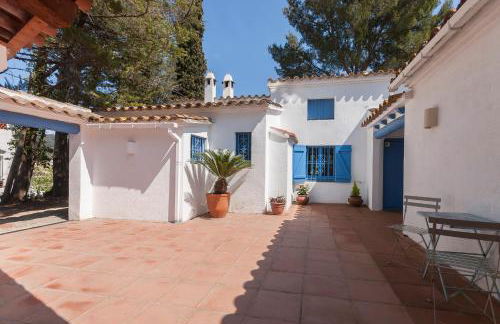 Let's Holidays 7 Xemeneies house - Foto 17