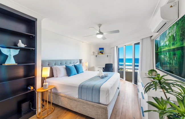 Zenith Ocean Front Apartments - Photo 15