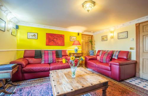 The Doune, Luxury Traditional Country House with hot tub - Photo 30