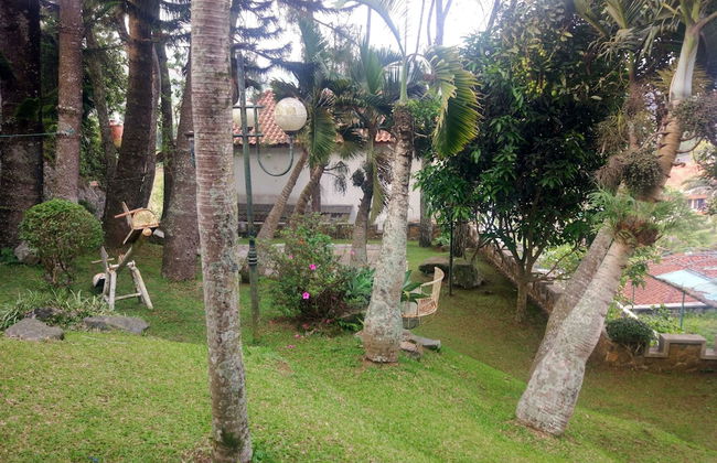 Villa Beverly Hills Puncak for 50 pax - Photo 23