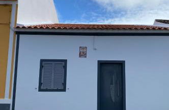 Central Charm Azores - Photo 16