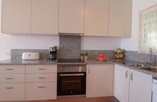 Belvedere, Family-friendly, Nice, First-line Apartment with Stunning Beach and Sea views,AC - Foto 12