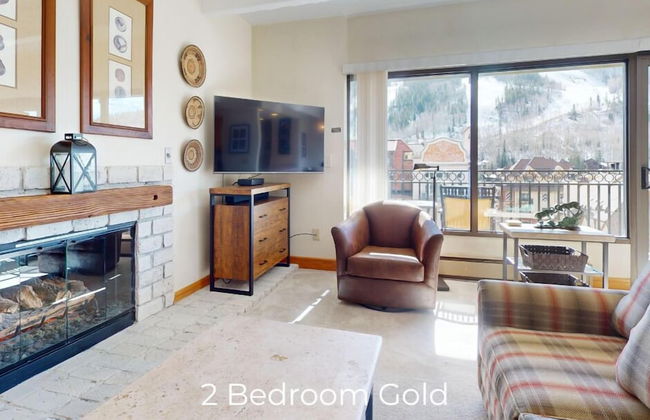 The Landmark - Photo 10