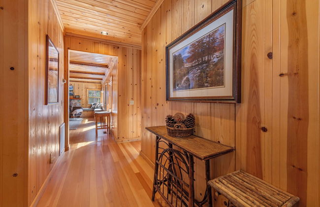 Private Cozy and Central Cabin with Deck by Sierra Getaways - Foto 25