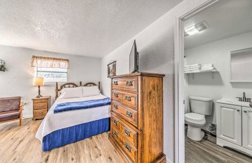 Convenient Tom Picketts Cabin with Mtn View! - Foto 16