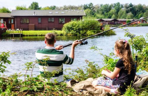 3 Bedroom Lakeview Lodge - Ensuite & Balcony Deck - Foto 93