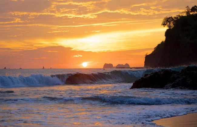 Big Hillside Villa in Potrero With Pool and Panoramic Ocean Views - Photo 33