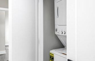 New Nashville Home - Rooftop Views - Hot Tub - Photo 12