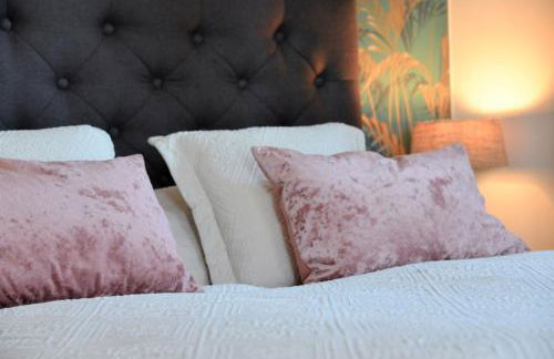 HAPPY PLACE mit Sonnen-Balkon und Stellplatz nur 400 m zum Strand - Foto 2