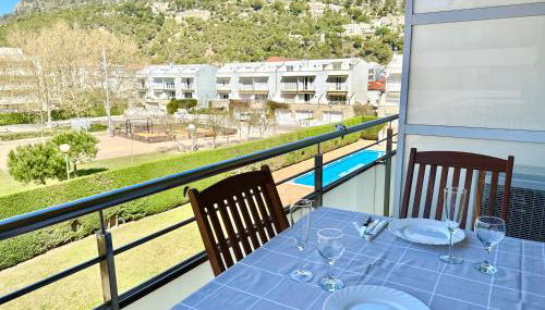 NEW! Apartamento con piscina y balcón a 2 minutos de la playa. WI-FI - Foto 2