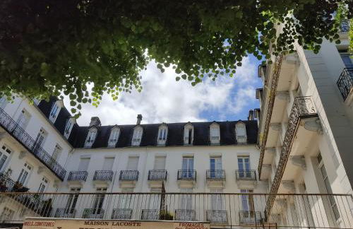 Agréable T2 au centre de Luchon - Foto 7