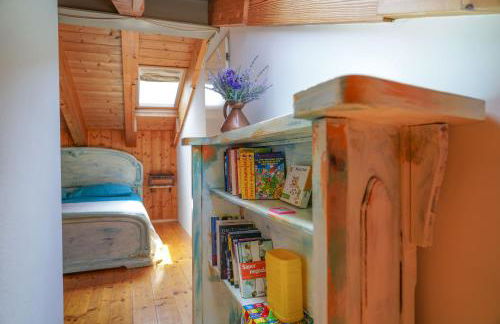 Venice's neighbor Home - Photo 4