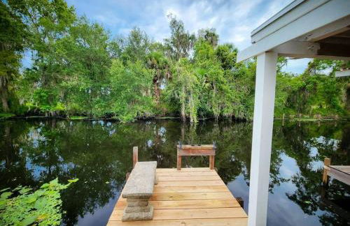 Astor River House with 2 private boat slips - Photo 2