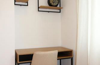 Großes Apartment mit Küche, Dusche, Badewanne, Balkon, Parkplatz vor dem Haus, ruhig gelegen, ADA4 - Foto 65