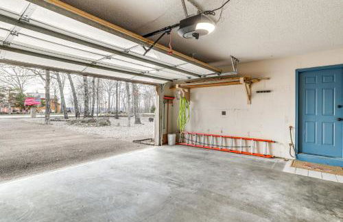 Spacious Holiday Island Escape with Deck and Gas Grill - Foto 32