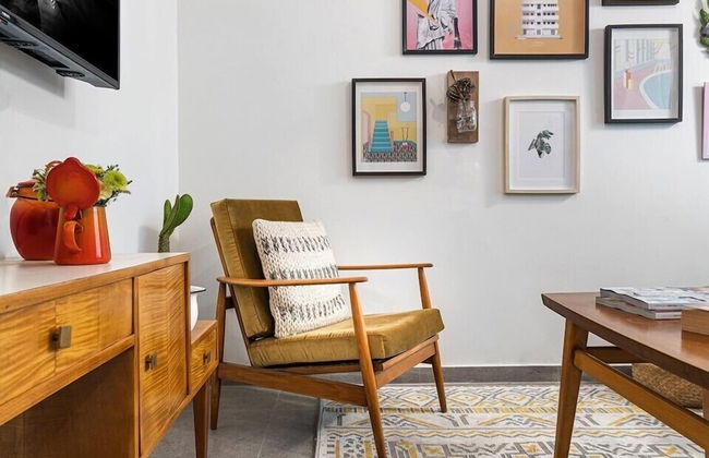 Urban Luxe Apartment - Central TLV - Photo 12