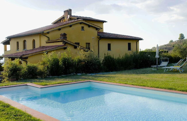 Villa in Tuscany With Pool Near Beach - Photo 13