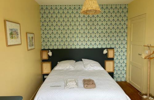 KERJACNINE, à 300 m du port, maison 7 couchages avec grand jardin - Foto 8