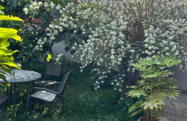 Charming independent guest house - spacious studio with terrace and garden, 25 minutes from Paris - Foto 13