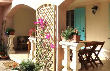 La Rose & Le Loup - Foto 1