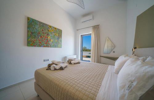 Nostra Terra Villa, 2-acre Secluded Nature Escape with Heated Pool, By ThinkVilla - Photo 64