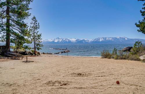 Beach and Skiing at Zephyr Cove house - Foto 36