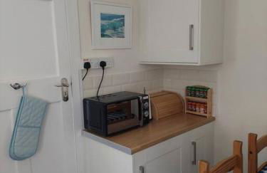 Private apartment, parking, sea and country views - Photo 15