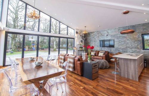 Cameron North Lodge - Photo 1