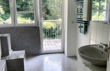 Stadt- Naturnah, Traumblick und Balkon - Foto 17