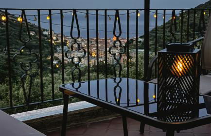 Villa in collina con vista mozzafiato su Noli - Photo 7