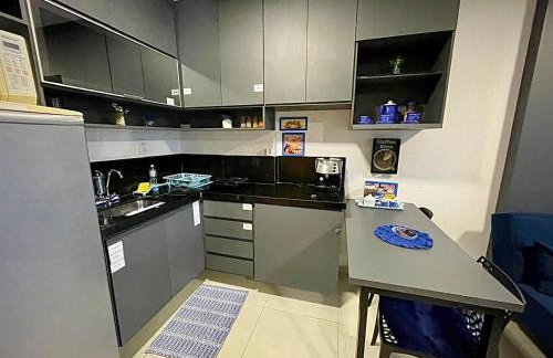 Studio Maria Apê um charme no 915 vaga de garagem exclusiva Centro - Foto 3