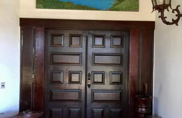 Casa 10 suítes, até 64 pessoas, Praia Ferradura - Foto 12