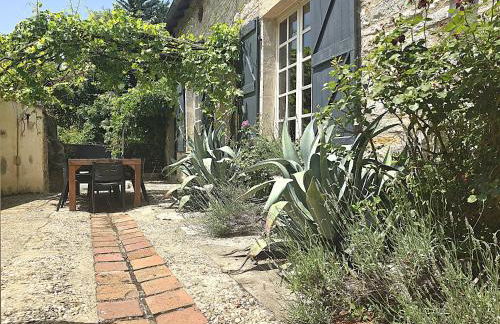 Magnifique villa en pierres au cœur de Saint Antonin Noble Val - Piscine et jardin privés -10 personnes - Foto 19