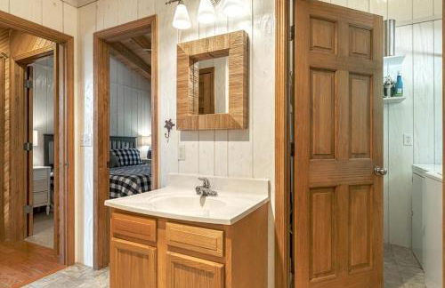 Linden Lakefront Retreat with Kayaks - Foto 25